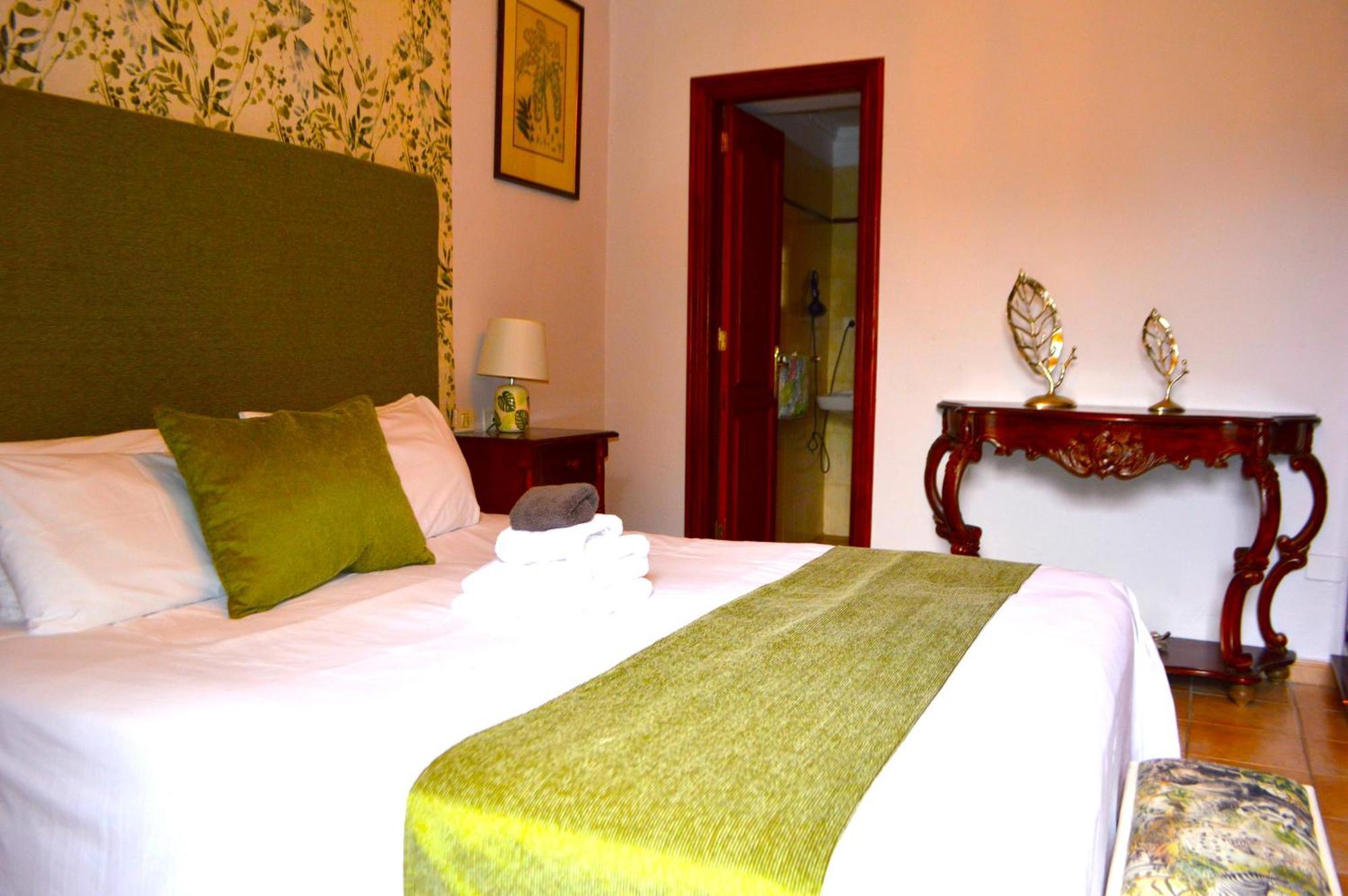 Ziggys Mountain Retreat (Adults Only) Bed & Breakfast Vilaflor Room photo